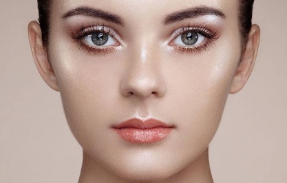 【西安最受歡迎的隆胸醫(yī)院大揭秘】西京醫(yī)院、壹加壹兩家熱門選擇，網(wǎng)友親身經(jīng)歷分享！