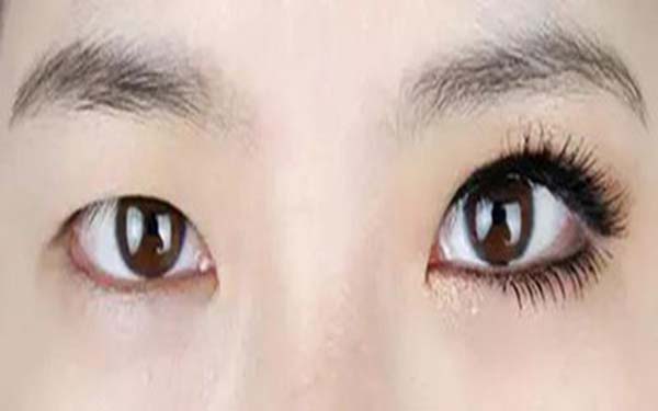 樂山整形醫(yī)院推薦：達芬奇與西嬋，你更喜歡哪一個？獲取比較結(jié)果！