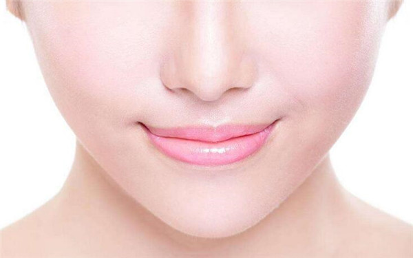 昆明朝天鼻整形手術醫(yī)生