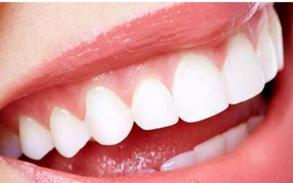 廈門(mén)淚溝凹陷填充假體醫(yī)生