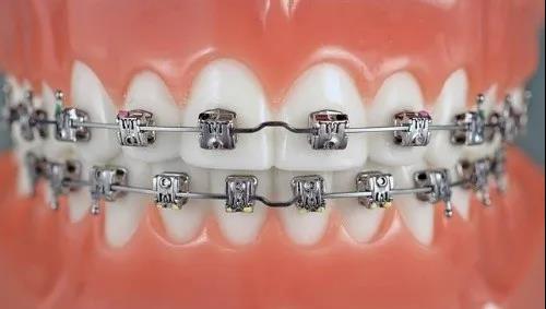 昆明頂級牙科醫(yī)院排行榜出爐！整牙專家力壓群雄，技術(shù)高超