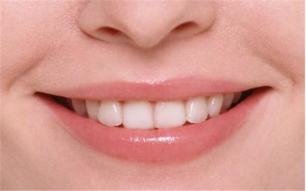 龍巖韓國(guó)靈動(dòng)雙眼皮醫(yī)生