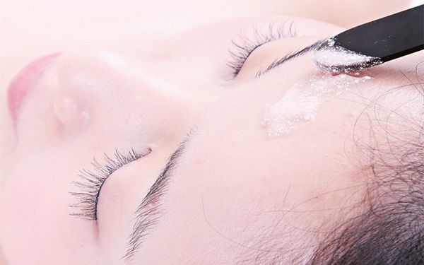 成都駝峰鼻矯正手術(shù)醫(yī)生