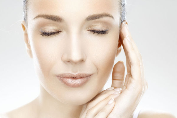 貴陽自體脂肪填充口周紋醫(yī)生