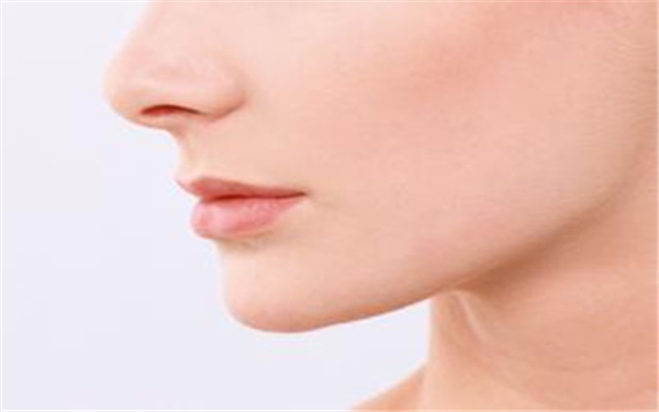 2023年德州哪些醫(yī)院做胸部再造項(xiàng)目比較靠譜？醫(yī)療整形醫(yī)院排行榜公布！