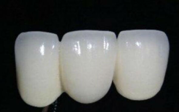 2023年昆明醫(yī)療機構(gòu)，魚尾紋注射玻尿酸效果出眾