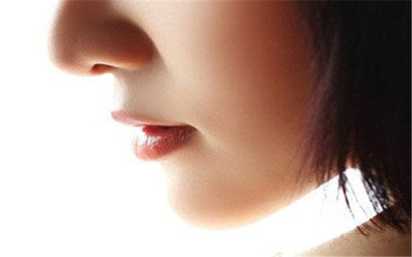 重慶哪家雙眼皮埋線醫(yī)院受到2023網(wǎng)友熱議？TOP10醫(yī)療整形機(jī)構(gòu)值得考慮！