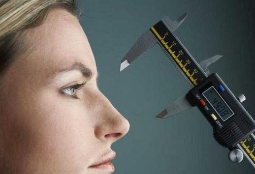 不要被營銷號帶偏了，鼻骨矯正其實很簡單