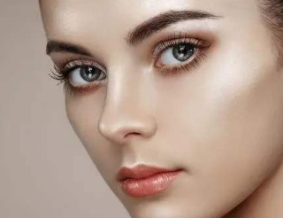 成都瑞麗詩美學(xué)植發(fā)門診部植眉效果