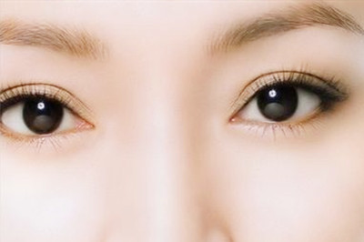 貴陽(yáng)泰康樂(lè)醫(yī)院整形美容科雙眼皮手術(shù)后的效果