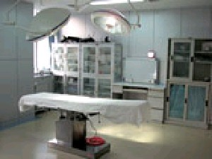 南京醫(yī)科大學(xué)第二附屬醫(yī)院整形美容中心激光去眼袋價(jià)格如何？術(shù)后要注意什么？