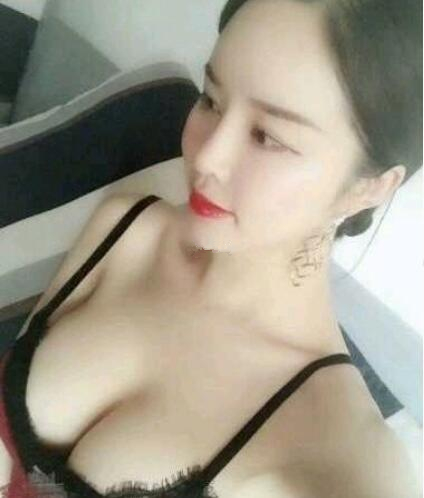 復(fù)合隆胸案例效果圖