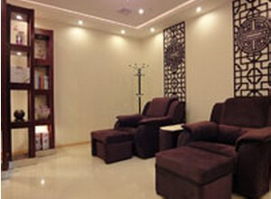 鄭州大同整形激光去黑眼圈安全嗎？價格多少？