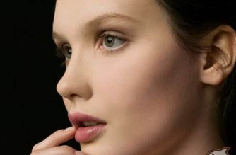 駐馬店華美整形雙眼皮修復(fù)