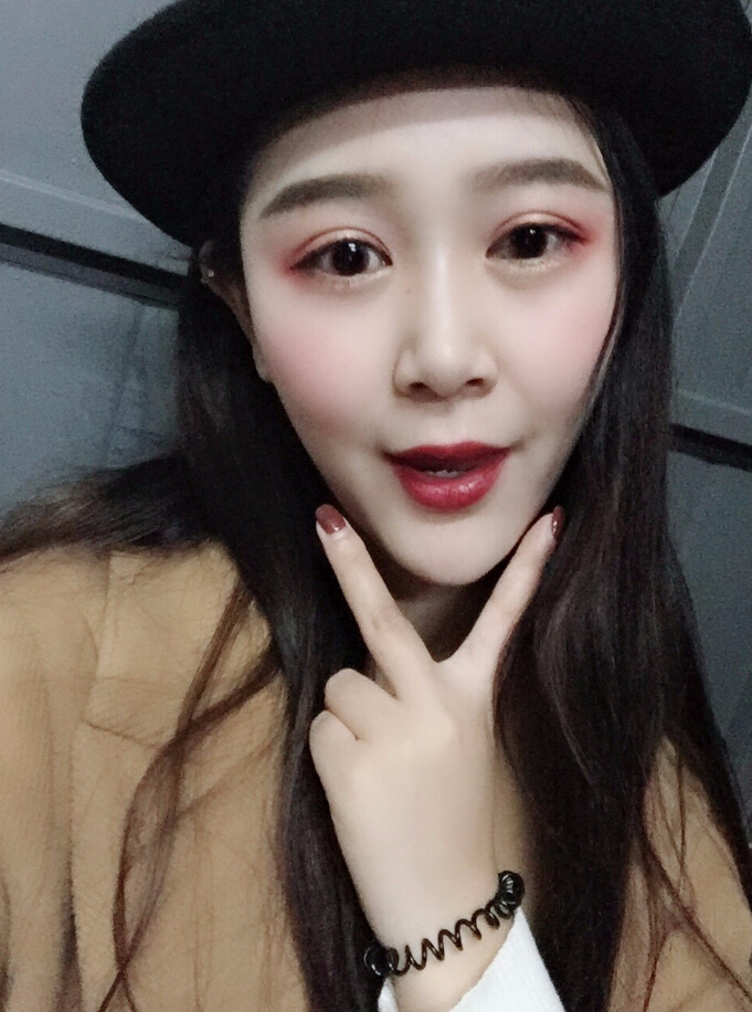 青島集美整形醫(yī)院做硅膠墊下巴怎么樣？趙煜楠醫(yī)生硅膠墊下巴真人案例