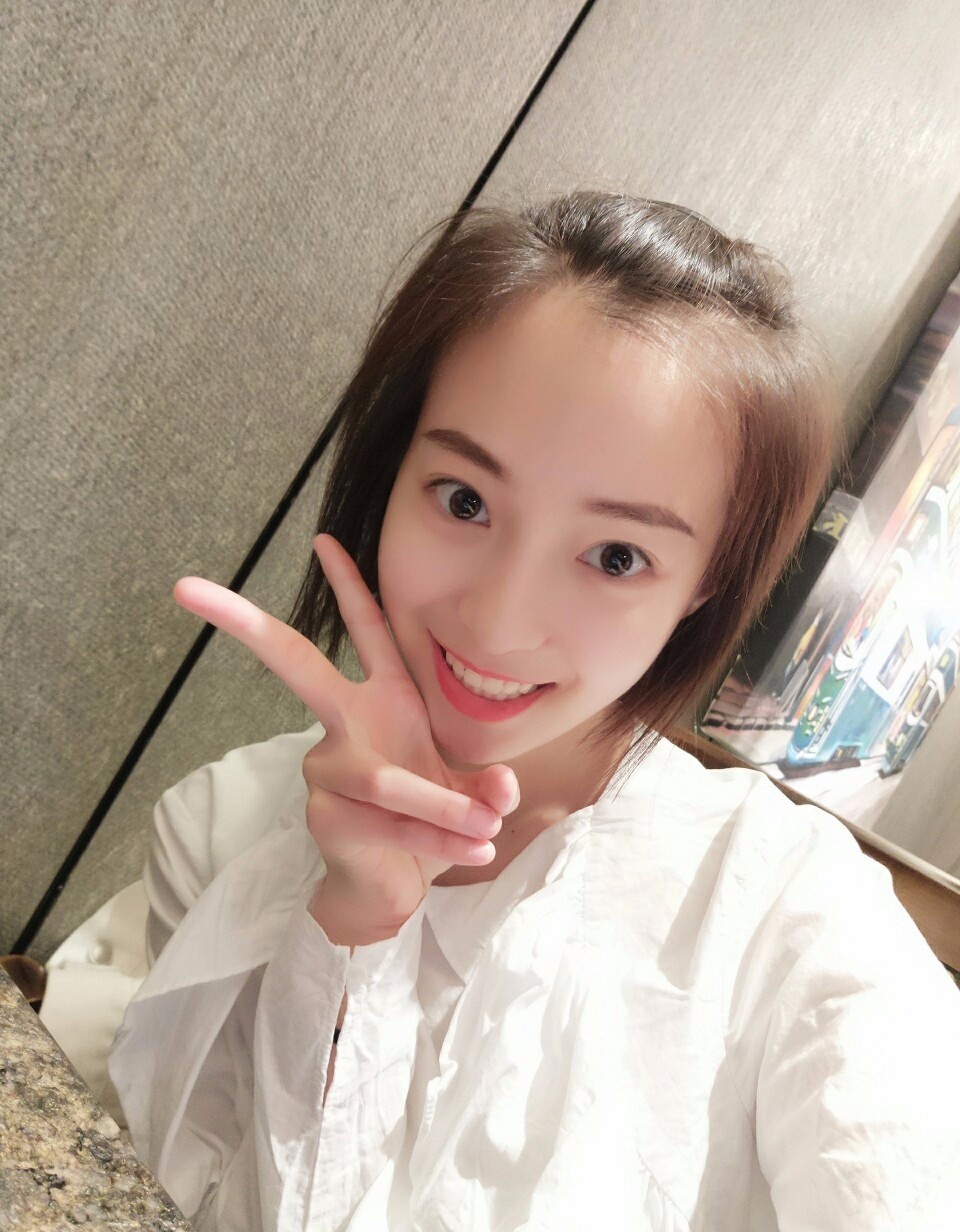 重慶樂樂欣口腔趙麗麗醫(yī)生做冷光美白效果怎么樣？附冷光美白效果對比圖