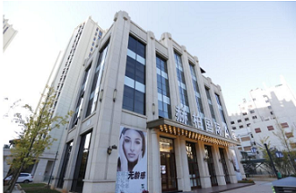 昆明赫柏整形面部吸脂有何優(yōu)點？術后皮膚會松弛嗎？