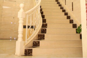 深圳晨曦整形醫(yī)院硅膠隆鼻有何優(yōu)勢？效果是永久的嗎？