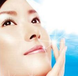 武漢藝齡整形醫(yī)院歪鼻矯正