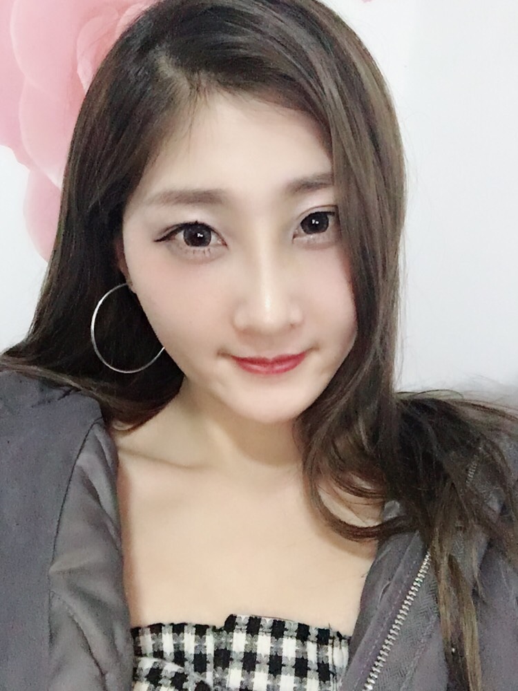 上海首爾麗格醫(yī)療美容醫(yī)院醫(yī)生樸晟秀做膨體隆鼻怎么樣？附案例效果圖