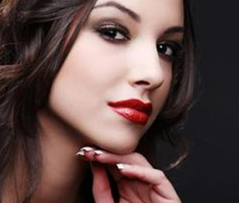 長(zhǎng)沙愛思特整形歪鼻矯正