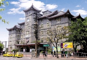 重慶中山醫(yī)院面部填充維持時(shí)間？?jī)r(jià)格貴嗎？