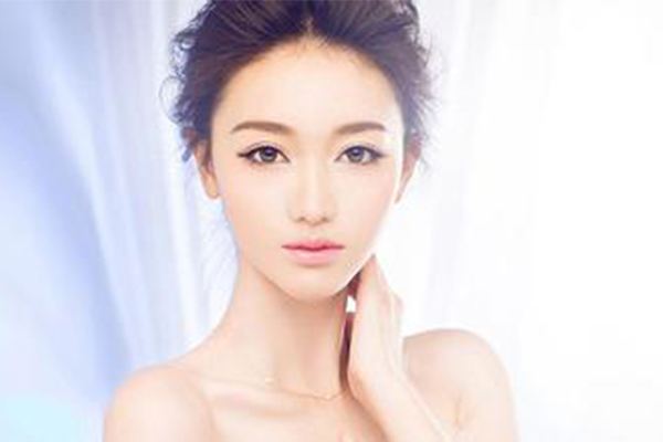 貴陽長江醫(yī)院整形美容中心自體脂肪豐面頰