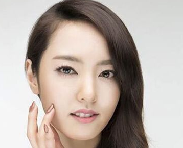 廣西醫(yī)科大學(xué)第一附屬醫(yī)院整形美容科自體脂肪豐太陽穴