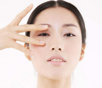 邵陽(yáng)曹家醫(yī)療美容門診部假體隆下巴