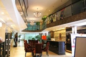 大連鑫萊美整形醫(yī)院巨乳縮小的適應癥？安全性高嗎？