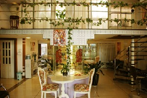 大連張慶東整形自體脂肪豐胸效果如何？術(shù)后如何護(hù)理？