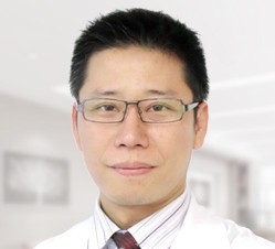 長(zhǎng)沙藝星醫(yī)學(xué)美容醫(yī)院邱志龍醫(yī)生