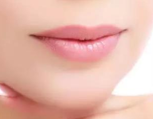 鄭州瑞藍(lán)美容醫(yī)院玻尿酸豐下巴