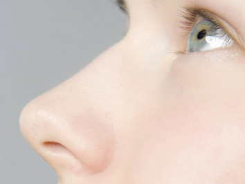 鄭州芳藝整形醫(yī)院歪鼻矯正