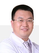 北京當代醫(yī)院醫(yī)療美容科胡忠明醫(yī)生