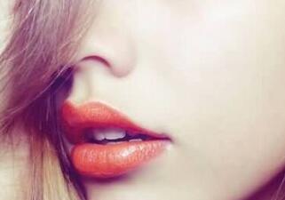 巴中時(shí)光醫(yī)學(xué)美容門診部做玻尿酸豐唇效果怎么樣？附李紅強(qiáng)豐唇案例