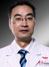 長(zhǎng)沙亞韓醫(yī)學(xué)美容醫(yī)院李凡年醫(yī)生