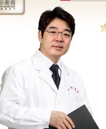 廣州華美醫(yī)療美容醫(yī)院鄭載浩醫(yī)生