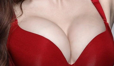 假體隆胸能維持多少年？