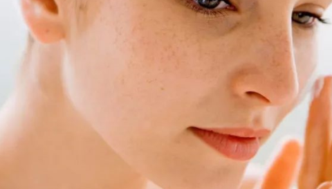 假體隆鼻可以一輩子不用取嗎？隆鼻后的恢復(fù)期是多久？