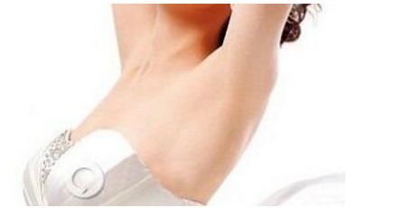 乳房下垂如何矯正？乳房下垂矯正的費(fèi)用是多少？