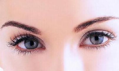 做雙眼皮可能會(huì)出現(xiàn)哪些危害？