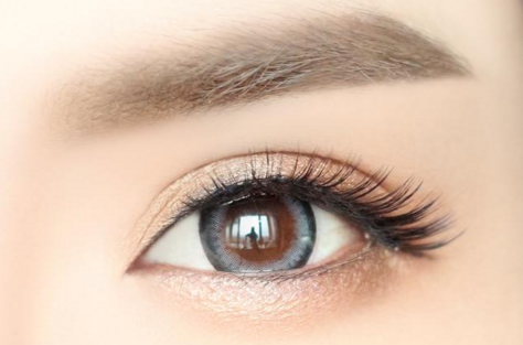 做雙眼皮安不安全？做雙眼皮凹陷會恢復(fù)嗎？