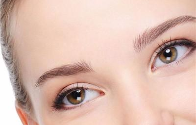 割眼皮加開(kāi)眼角多少錢(qián)？手術(shù)的注意事項(xiàng)有哪些？