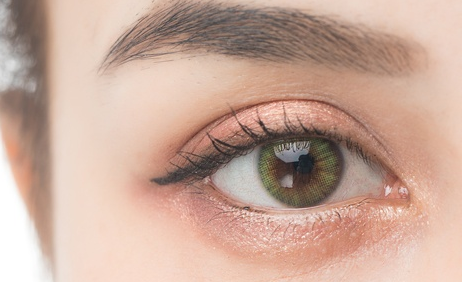 開內(nèi)眼角疤痕會(huì)消失嗎？