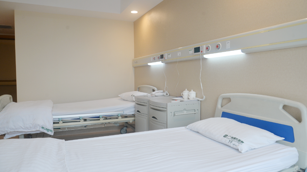 重慶萊普醫(yī)學(xué)整形門診部_恢復(fù)病房