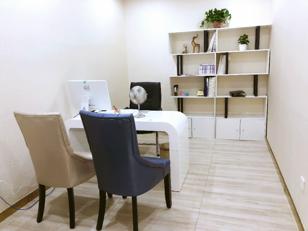 鄭州雙馨藝美醫(yī)療美容診所_咨詢室