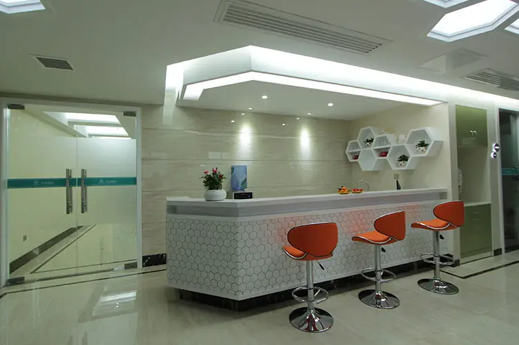 鄭州天一（韓春彥）醫(yī)療美容醫(yī)院_護士站