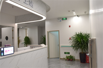 鄭州廣運(yùn)整形美容門(mén)診部_護(hù)士站