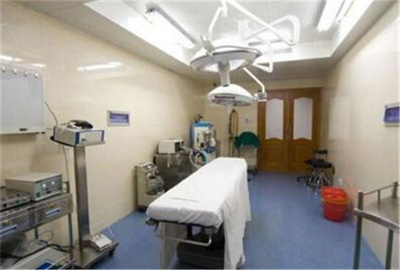 鄭州德美醫(yī)療美容整形醫(yī)院_手術(shù)室